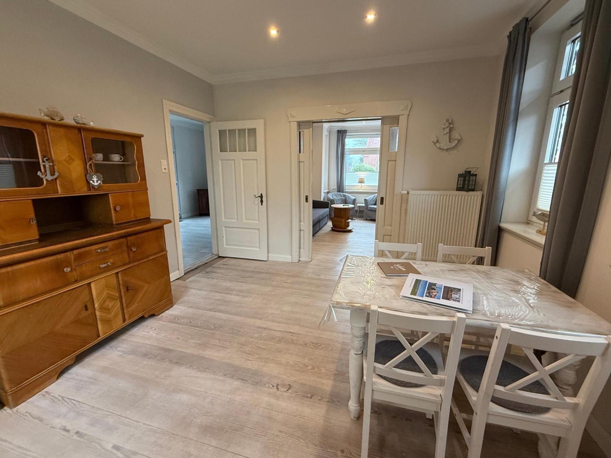 Ferienwohnung „Opa'S Tohuus“Mit Fahrraedern, Husum Husum  Esterno foto