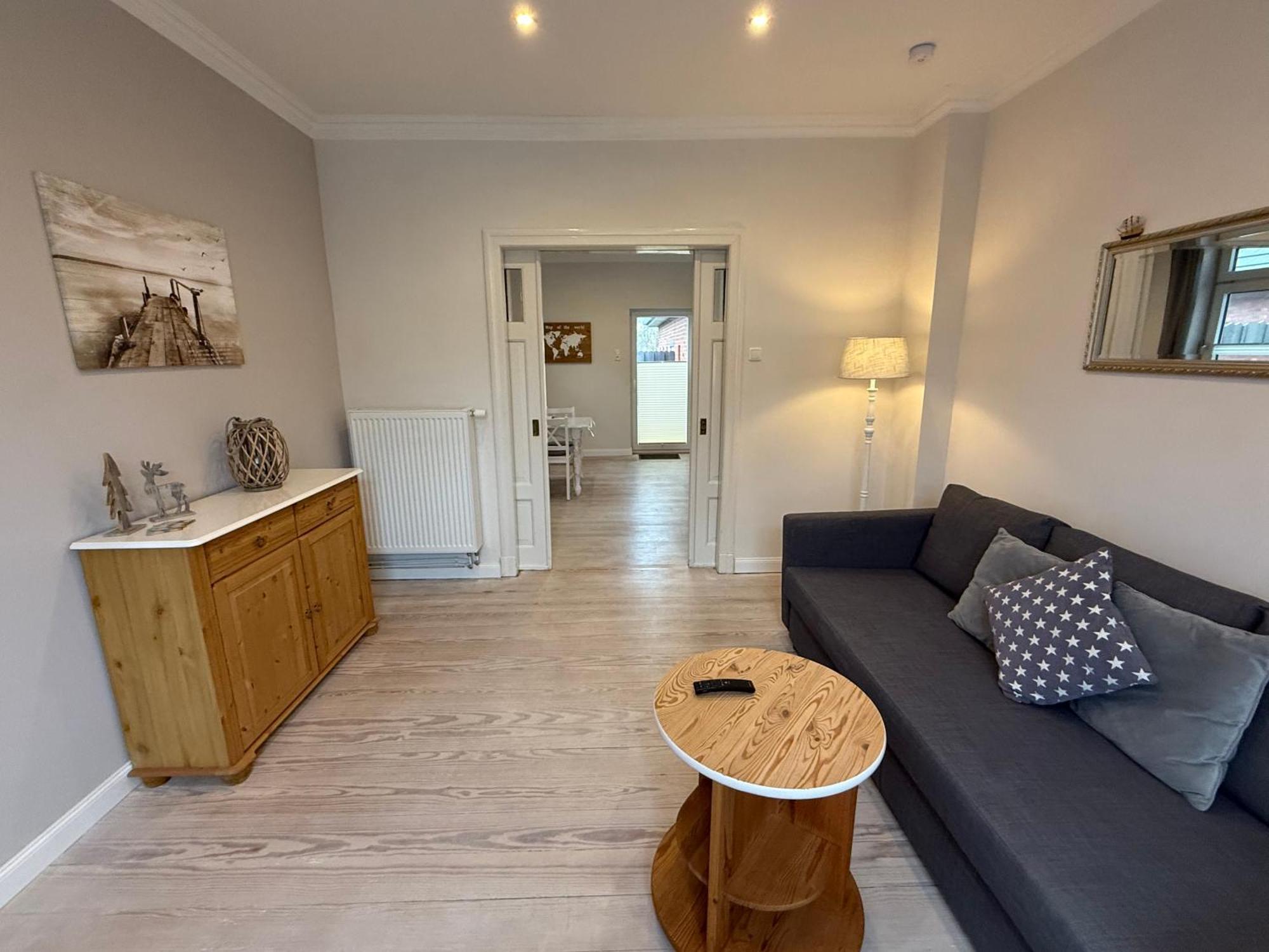 Ferienwohnung „Opa'S Tohuus“Mit Fahrraedern, Husum Husum  Esterno foto